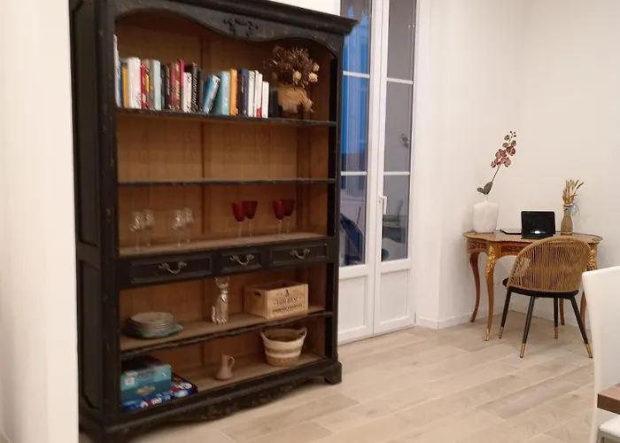 Aux Portes De La Principaute